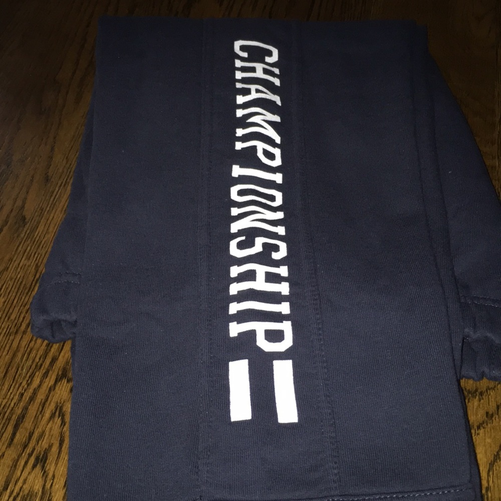 Sweatsuit🔥 - Picture 2 of 6